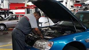 Этапы ремонта автомобиля Toyota